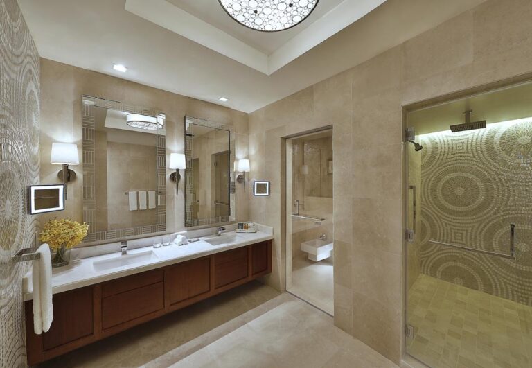 Hilton_Convention_Hotel_Bathroom