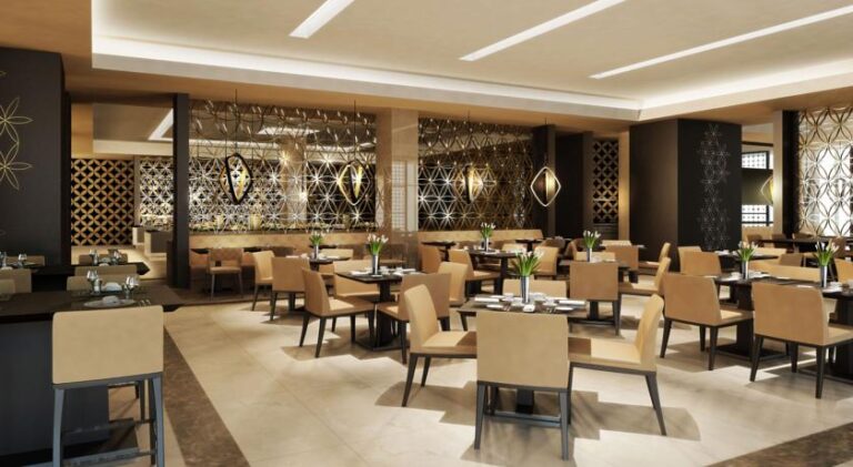 Swissotel_Makkah_Hotel_Dining_Area