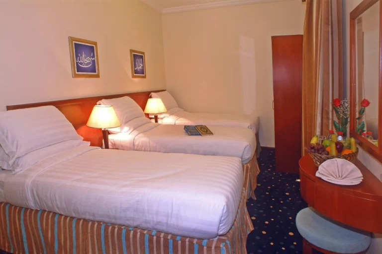 14 Nights 3 Star December Umrah Package 2026